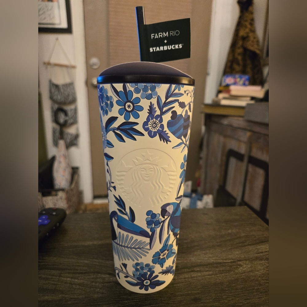 New Starbucks 24oz Limited Farm Rio White Cold Cup Lenco Azulejo